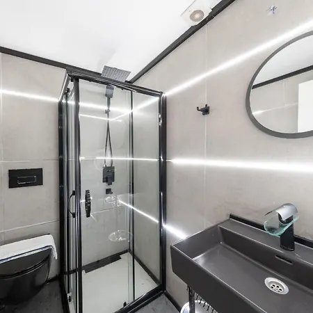 Frame & Suites * Стамбул
