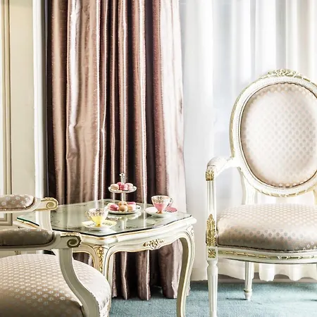 Bosphorus Palace Hotel 4*