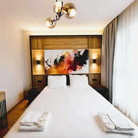 Apartment Alyateras *