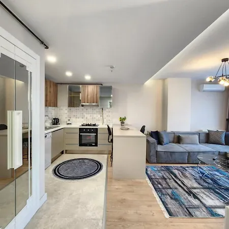 Alyateras Apartment *