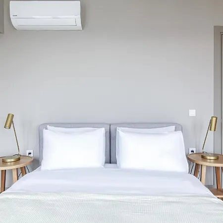 Flat With Panoramic Bosphorus View In Cihangir Apartment Istanbul