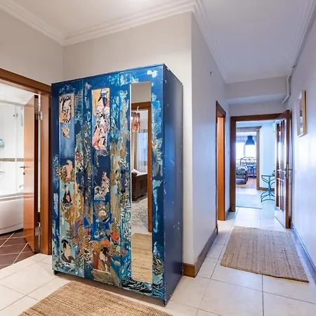 Delightful Flat With Bosphorus View In Kuzguncuk Apartment Istanbul