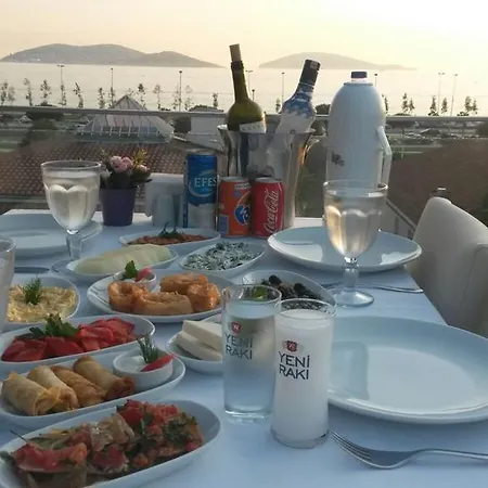 Island Hotel