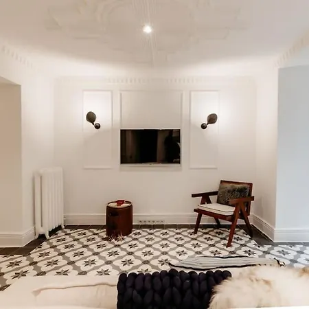 Apartment The Little Red Door *cihangir* Istanbul