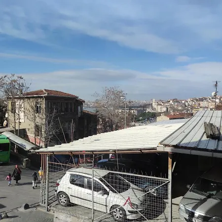 Galata & 3*
