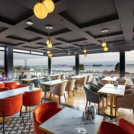 Hotel Costera 4*