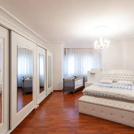 Asil Villa