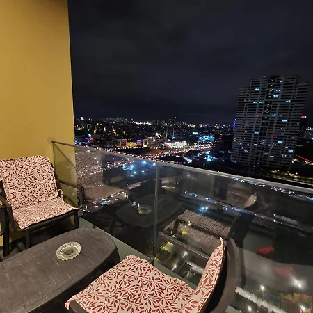 Toya Next Royal Apartment *