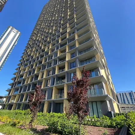 Toya Next Royal Apartment *
