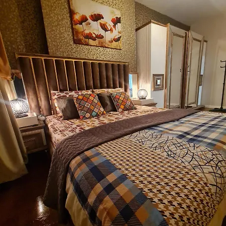 Toya Next Royal Apartment *