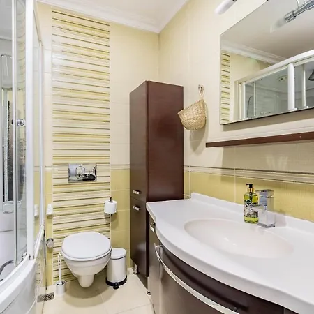شقة Missafir Exclusive Flat With Terrace In Nisantasi *