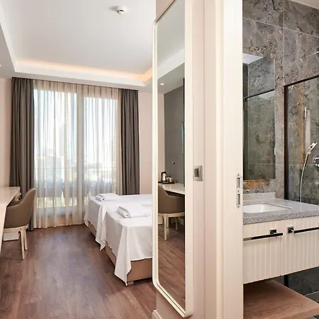 Livinton Atasehir Hotel