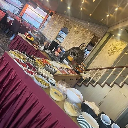 Golden Hotel