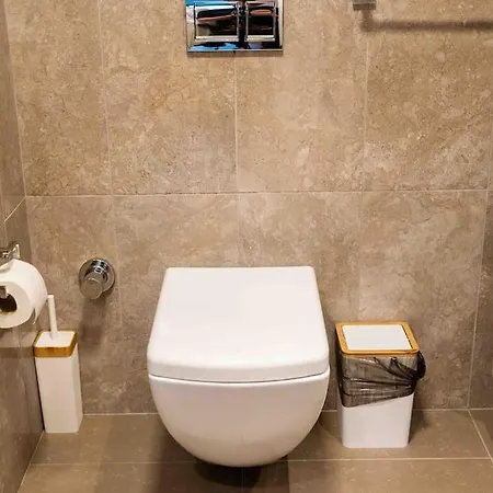 Highest Luxury Tower Skyland Studio Apartment *