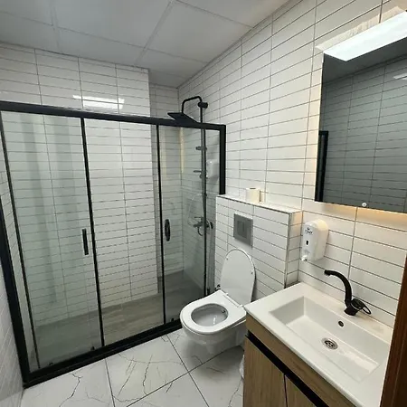 In House Hotel
