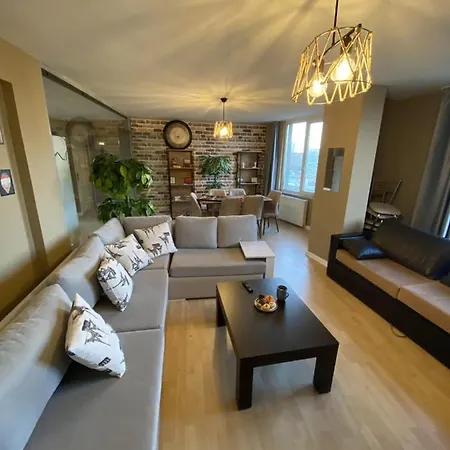 Homestay Cozy And New At The Heart Of Kadikoy #1 *