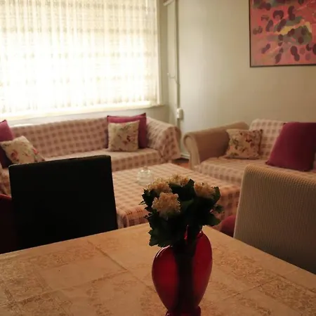 Perfect Location In Nisantasi Apartment *