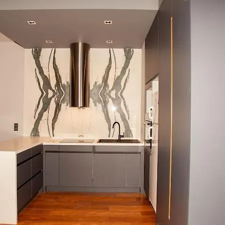 Apartment Benesta By Azad Homes