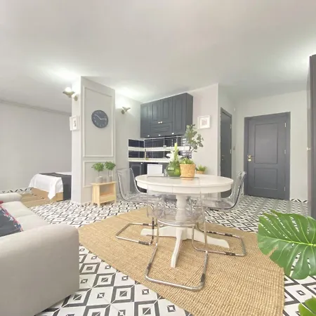 Apartment Refreshing And Central Studio Flat In Kabatas Istanbul