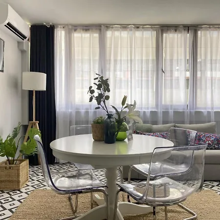 Refreshing And Central Studio Flat In Kabatas Istanbul