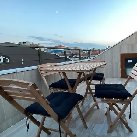 Full Floor In Duplex