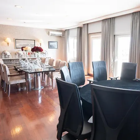 Hotel The Park Bostancı
