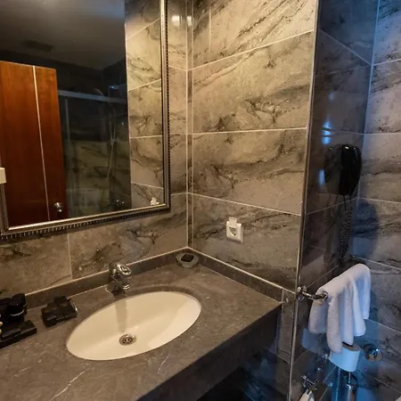 The Park Bostancı Hotel 5*