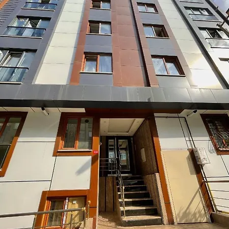 Town Center,suitable For Family,2+1 New Building Apartment Istanbul