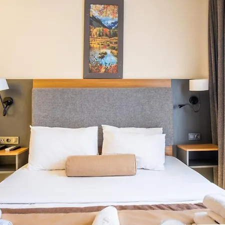 Orange & Hotel
