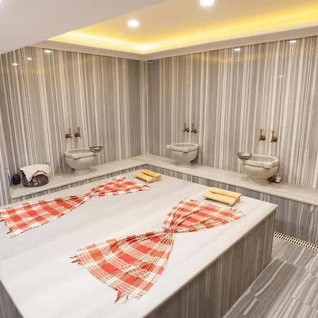 Hotel Orange &
