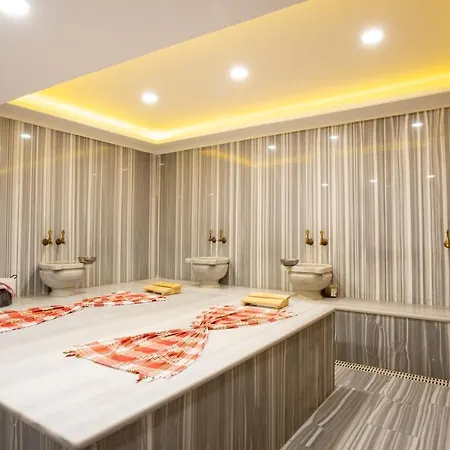 Hotel Orange &
