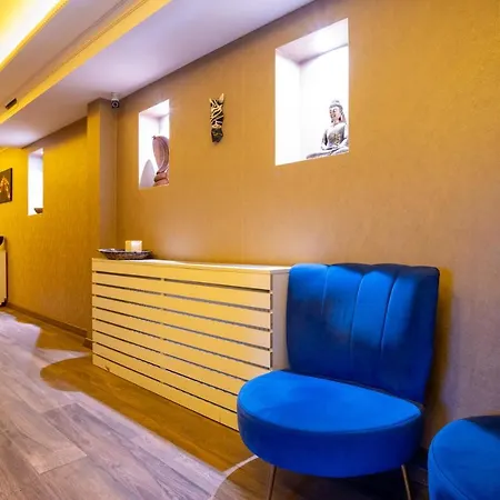 Hotel Orange &