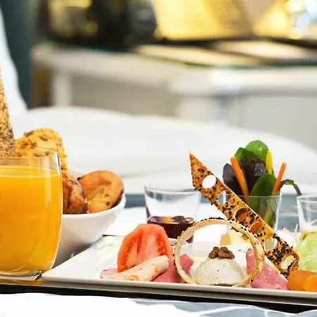 Metropolitan Taksim 4* Istanboel