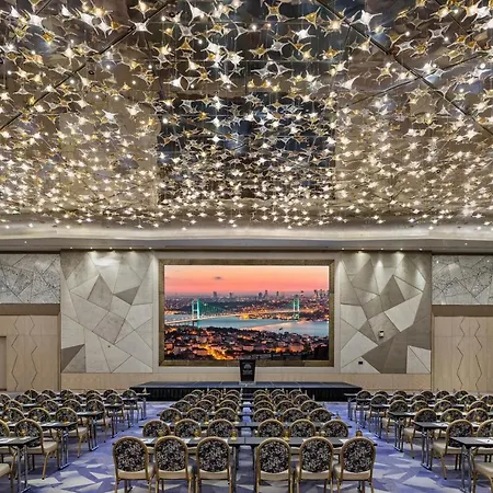 Raffles 5*