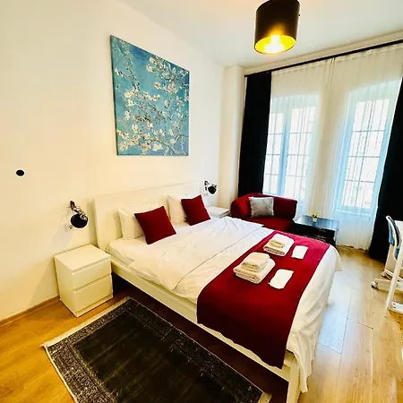 Aram Galata Suites Apartment
