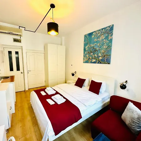 Aram Galata Suites