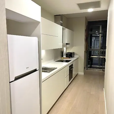 Skyland - 54th Floor Big Luxury Loft *