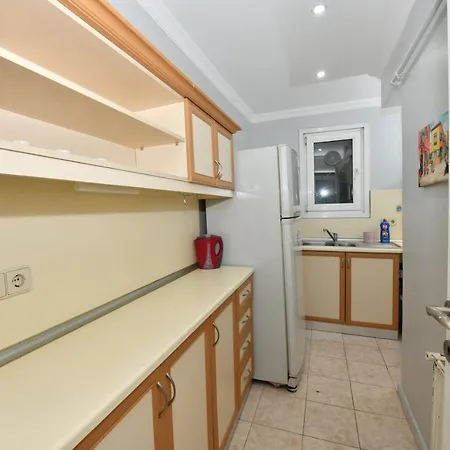 Apartment Luxury For Short Rent In Sisli Osmanbey