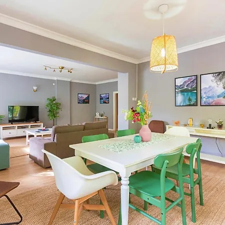 Apartment Outstanding Flat With Stylish Interior And Excellent Location Close To Shopping Malls In Sisli *