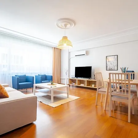 Splendid Flat With Location In Sisli Apartment