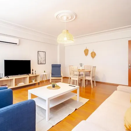 Splendid Flat With Location In Sisli *