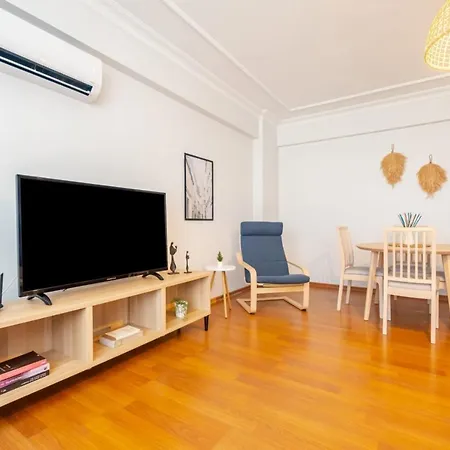 Splendid Flat With Location In Sisli *