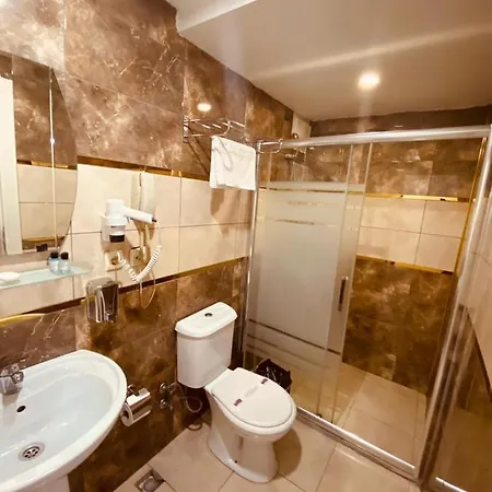 Adora Hotel Estambul
