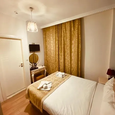 Adora Hotel