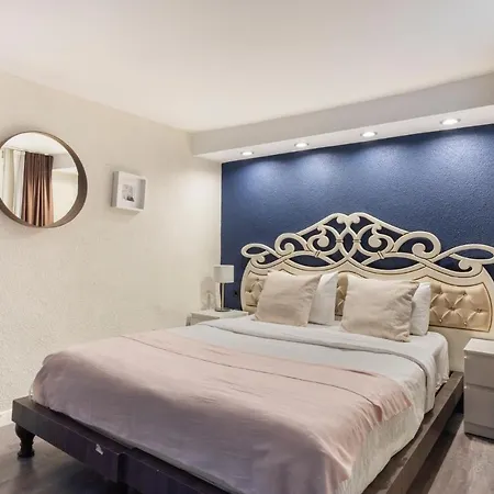 Refreshing Duplex Flat With Jacuzzi In Sisli Istanbul