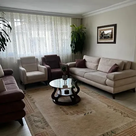 Daire Garden House