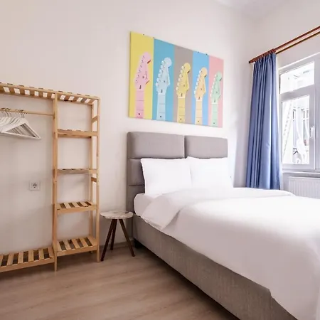 Modern Studio Flat With Central Location In Sisli Istanbul