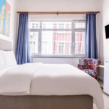 Modern Studio Flat With Central Location In Sisli * Istanbul