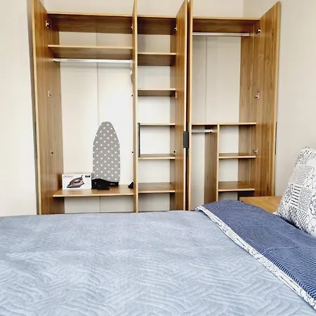 Otto Residences 215