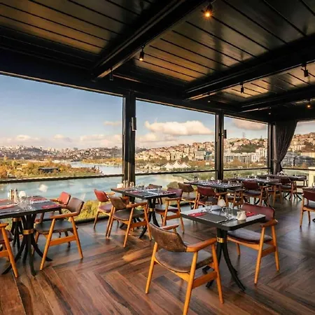 Ramada By Wyndham Istanbul Golden Horn
